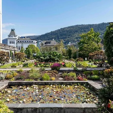 Nydelig Toppleilighet Med Terrasse Midt I Sentrum Daire Bergen